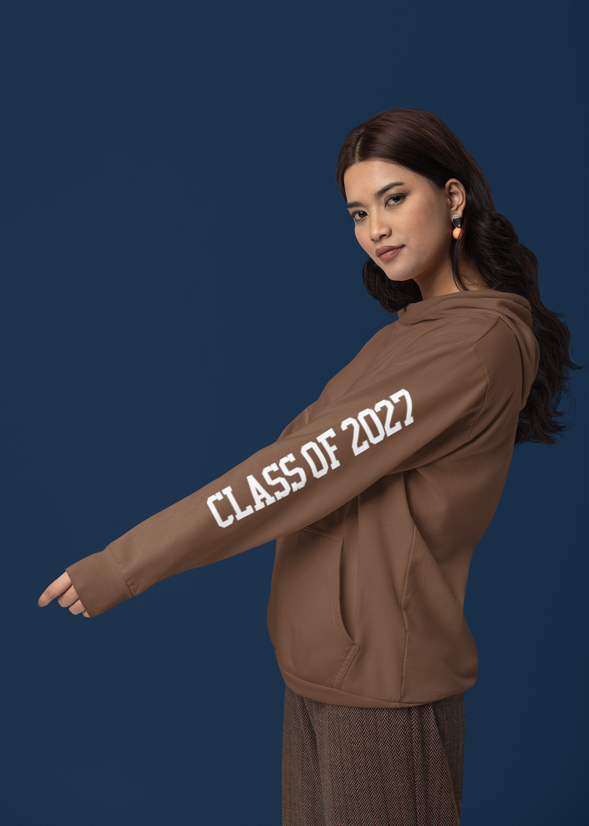 Generic_-_brown_hoodie_-_Class_of_2027_-_sleeve_print